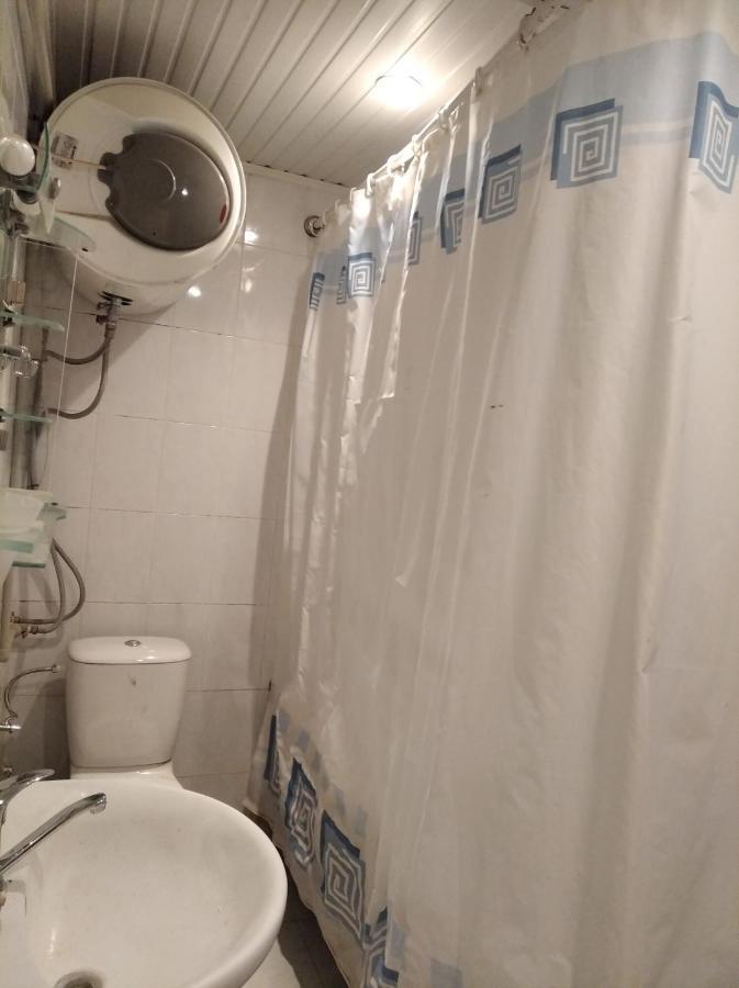 3 Room Apartment In Small Center Of Erivan Exterior foto